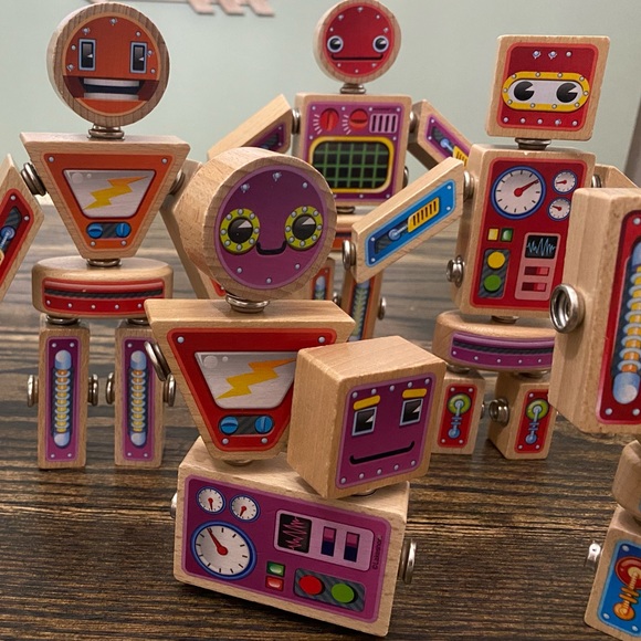 Snap Bots - Picture 4 of 7